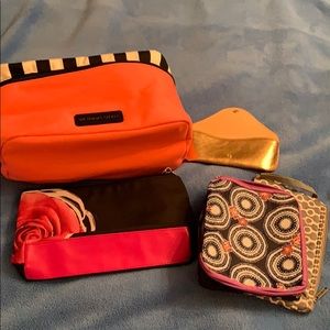 Travel bag lot